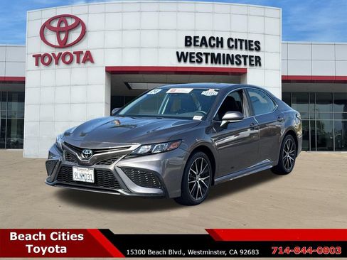 Certified 2024 Toyota Camry SE w/ Convenience Package FWD image 6