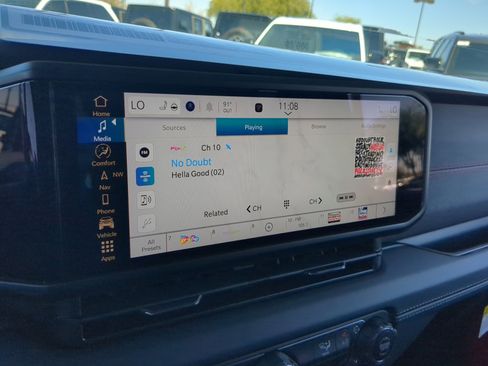 New 2025 Jeep Wrangler Rubicon w/ Steel Bumper Group image 12