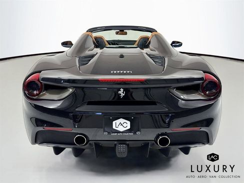 Used 2019 Ferrari 488 Spider RWD image 7