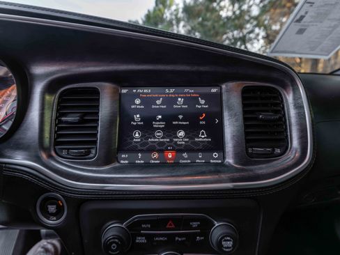 Used 2019 Dodge Charger Scat Pack w/ Daytona Edition Group image 10