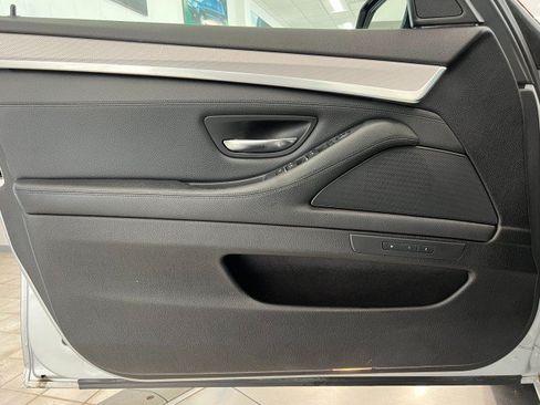 Used 2014 BMW 535i xDrive Sedan AWD/4WD image 12