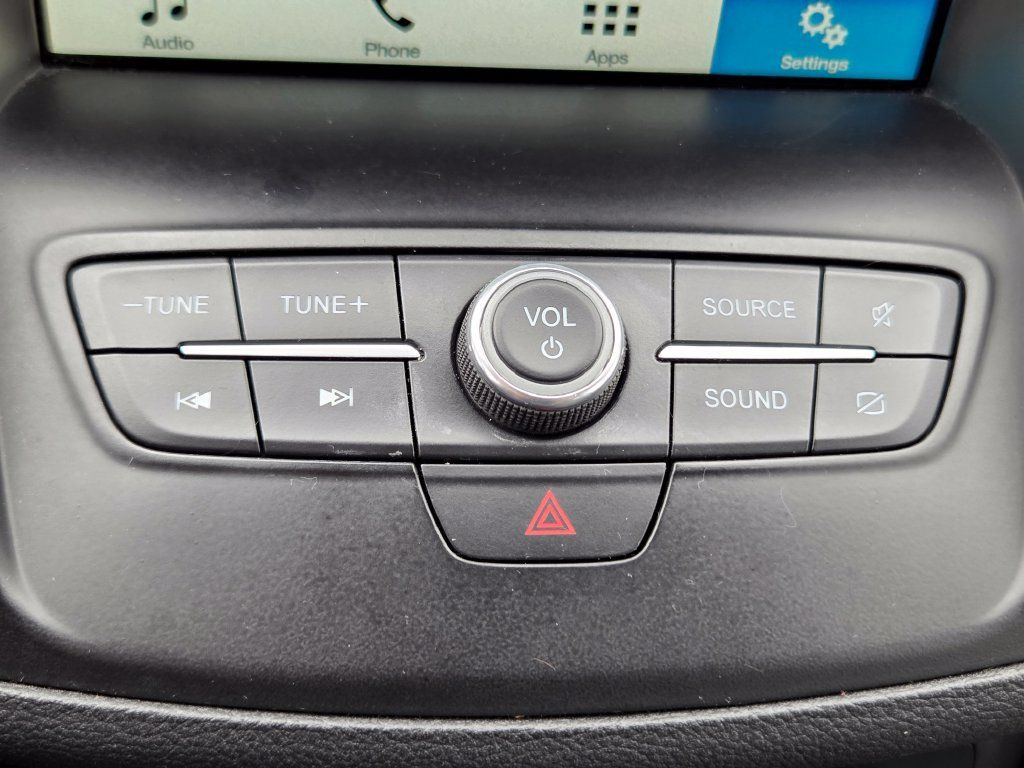Used 2019 Ford Escape SE FWD image 38