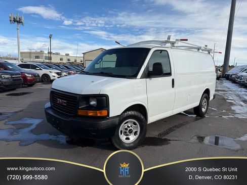 Used 2016 GMC Savana 2500 Van 3D image 1