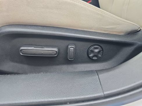 Used 2021 Honda Accord EX image 16