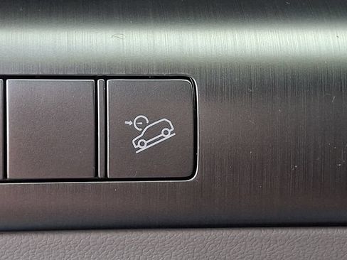 Used 2025 Hyundai Kona SEL FWD image 24