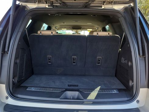 Used 2021 Chevrolet Tahoe Premier image 8