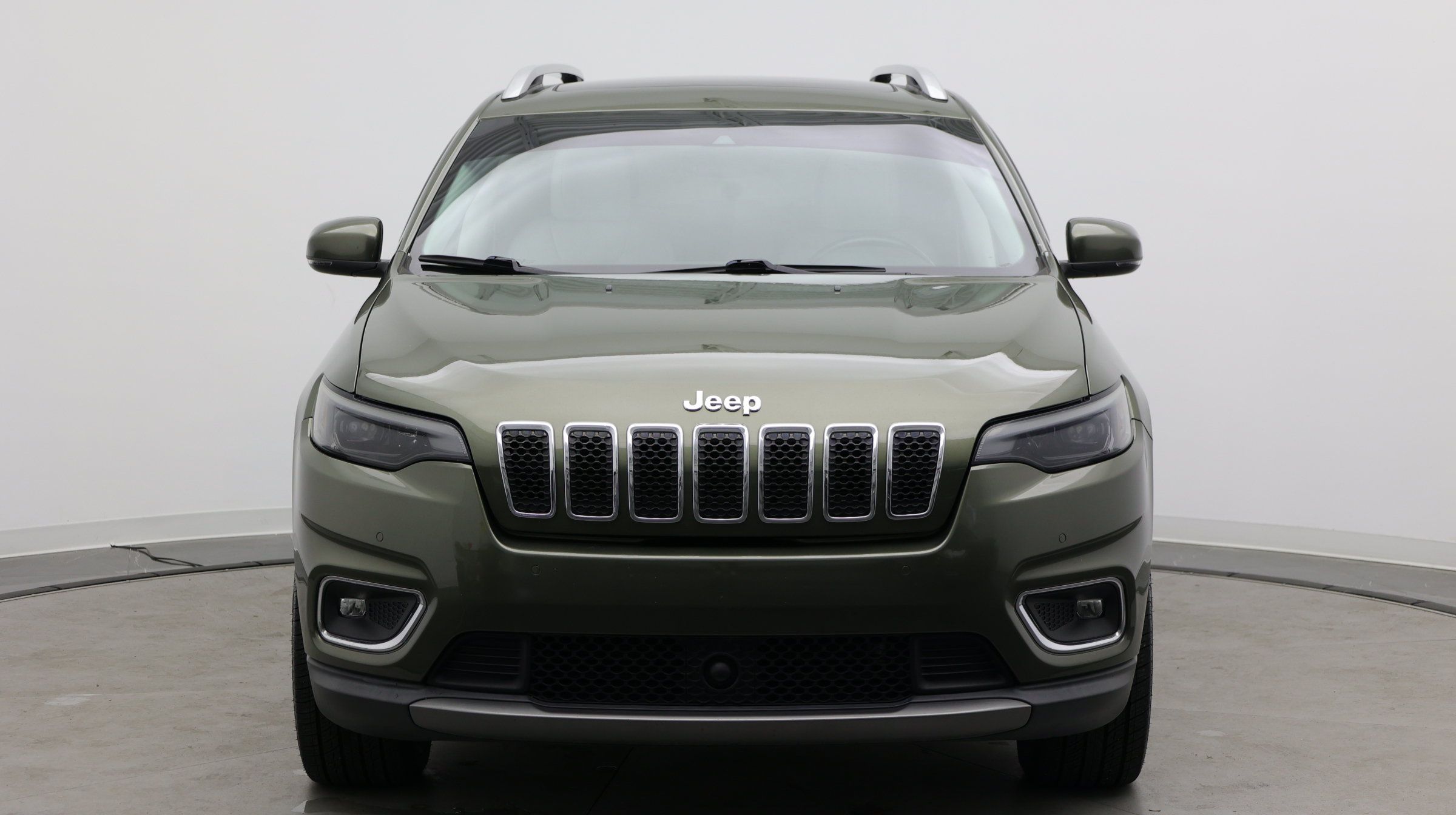 Used 2021 Jeep Cherokee Limited FWD image 2