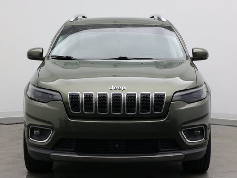 Used 2021 Jeep Cherokee Limited FWD image 2