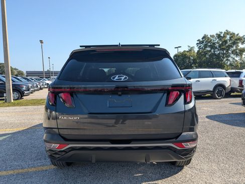 Used 2024 Hyundai Tucson SEL FWD image 6