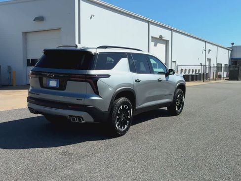 New 2026 Chevrolet Traverse Z71 w/ Enhanced Driving Package AWD/4WD image 8