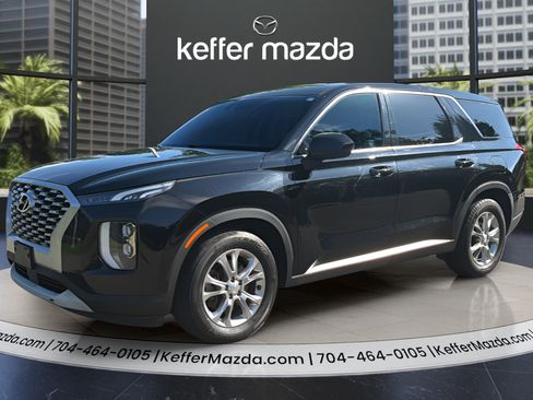 Used 2021 Hyundai Palisade SE AWD/4WD image 3