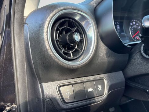 Used 2019 Kia Forte S w/ S Premium Package FWD image 44