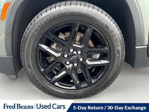 Used 2023 Chevrolet Traverse LT AWD/4WD image 40