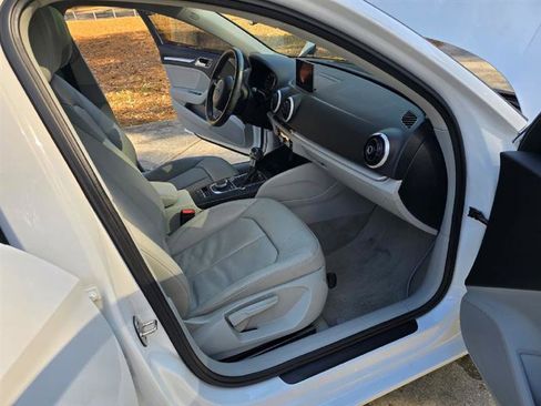 Used 2016 Audi A3 1.8T Premium image 32