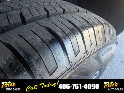 Used 2023 Jeep Renegade Trailhawk image 9