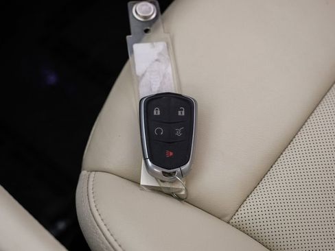 Used 2020 Cadillac XT6 Premium Luxury FWD image 62