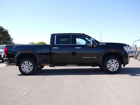 Used 2020 GMC Sierra 2500 Denali w/ Denali Ultimate Package AWD/4WD image 2