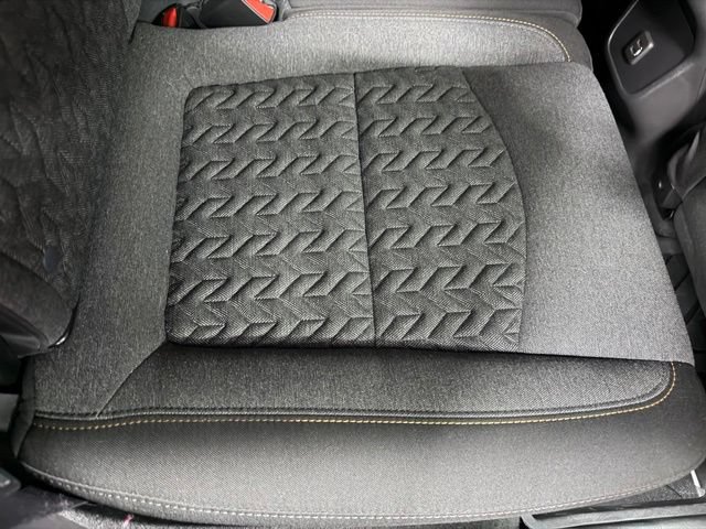 Used 2024 Chevrolet Equinox LT w/ LPO, Floor Liner Package FWD image 24