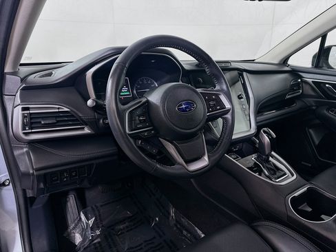 Used 2020 Subaru Outback Limited AWD/4WD image 9
