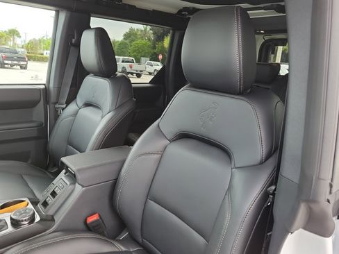 New 2026 Ford Bronco Badlands AWD/4WD image 20