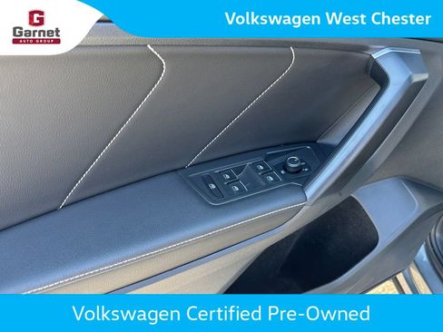 Certified 2023 Volkswagen Tiguan SE w/ Panoramic Sunroof Package AWD/4WD image 12