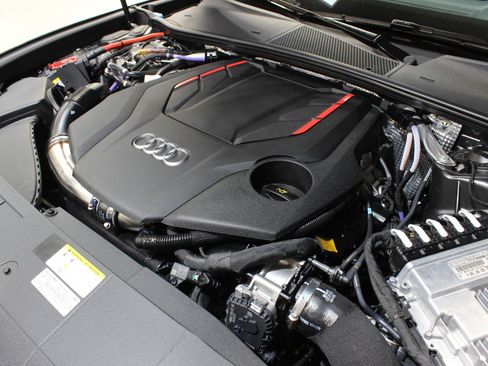 Used 2023 Audi S6 Prestige image 21