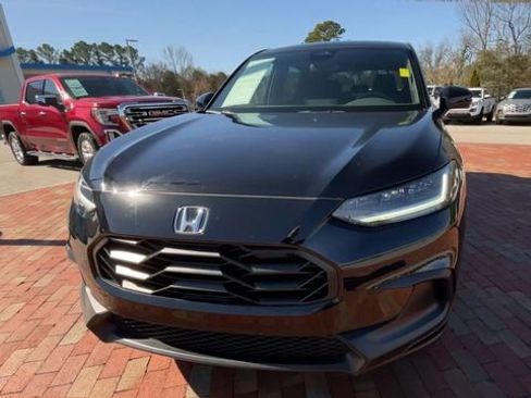 Used 2024 Honda HR-V Sport image 4