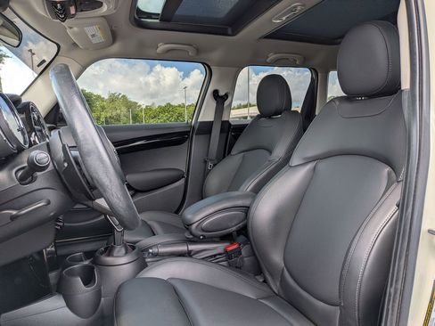 Used 2020 MINI Cooper S FWD image 12