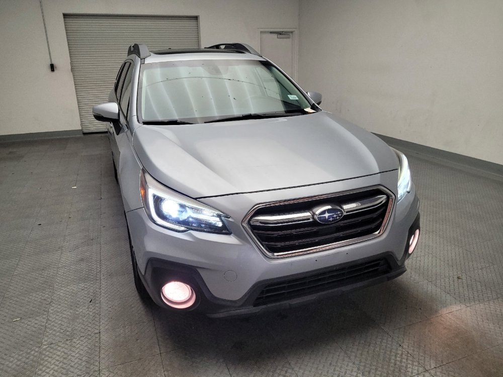 Used 2018 Subaru Outback 2.5i Limited AWD/4WD image 14