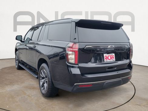 Used 2021 Chevrolet Suburban Z71 w/ Z71 Off-Road Package image 8