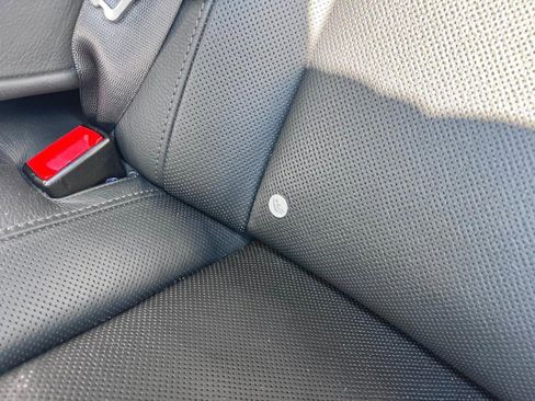 Used 2013 Rolls-Royce Ghost image 12