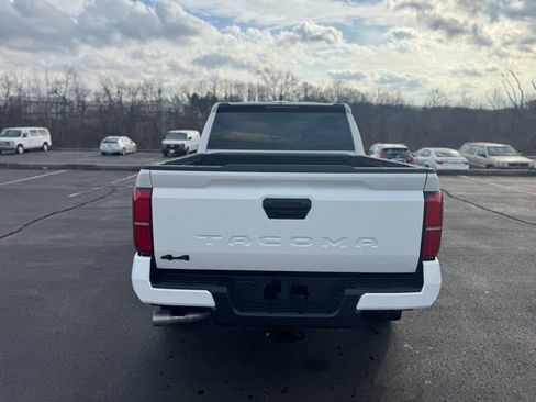 New 2026 Toyota Tacoma SR5 image 4