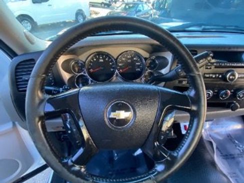Used 2013 Chevrolet Silverado 3500 W/T image 30