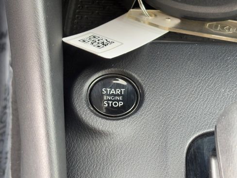 Certified 2024 Nissan Z Performance w/ Floor Mat Package image 25