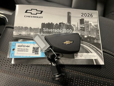 Used 2026 Chevrolet Silverado 1500 High Country w/ High Country Premium Package AWD/4WD image 12