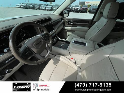 Used 2021 GMC Yukon Denali AWD/4WD image 10