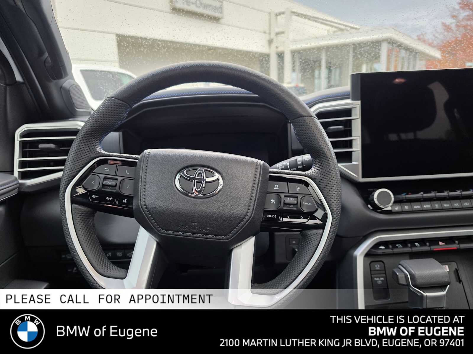 Used 2024 Toyota Sequoia Platinum AWD/4WD image 21