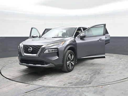 Used 2023 Nissan Rogue SL AWD/4WD image 44