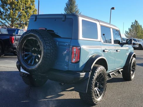 Used 2023 Ford Bronco Badlands w/ Sasquatch Package image 3