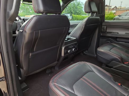 Used 2021 Ford Expedition Limited RWD image 10
