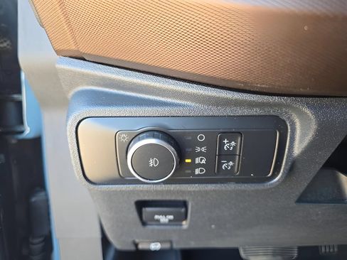 Used 2022 Ford Bronco Outer Banks AWD/4WD image 15