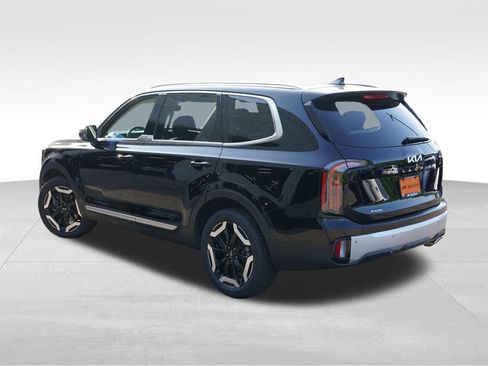 Certified 2024 Kia Telluride EX w/ EX Captain's Chair Package AWD/4WD image 7
