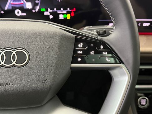 New 2025 Audi Q5 Premium Plus image 27