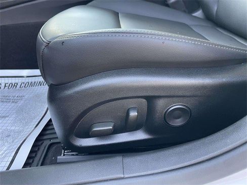 Certified 2022 Cadillac CT5 Luxury w/ Sun And Sound Package image 21