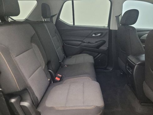 Used 2018 Chevrolet Traverse LS FWD image 19