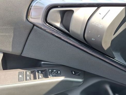 Certified 2025 BMW X3 xDrive30i w/ Premium Package image 9