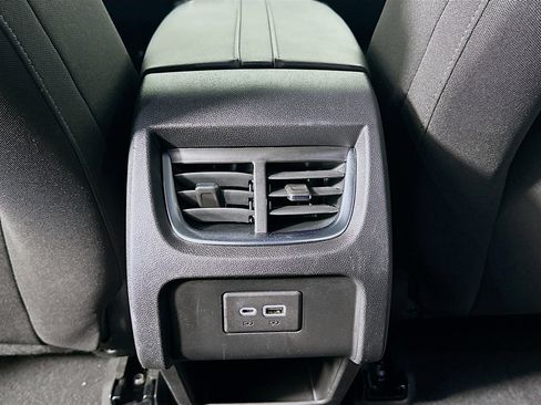 Used 2022 Chevrolet Blazer LT image 28