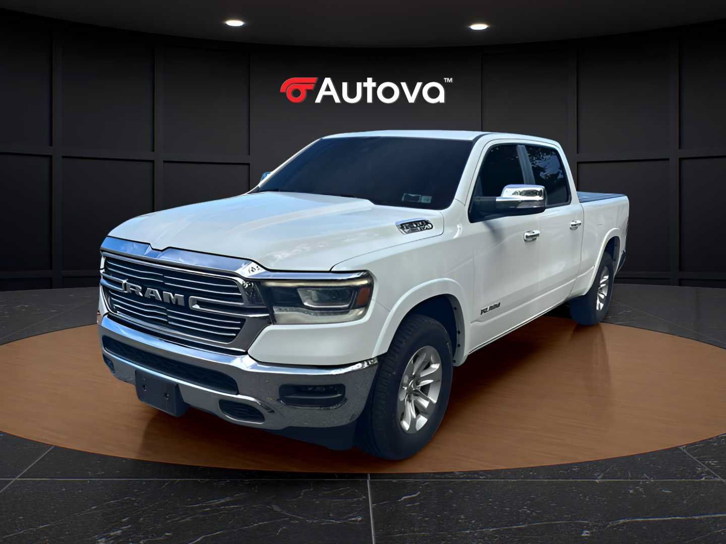 Used 2021 RAM 1500 Laramie AWD/4WD image 1