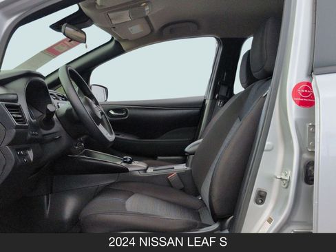 Certified 2024 Nissan Leaf S image 15