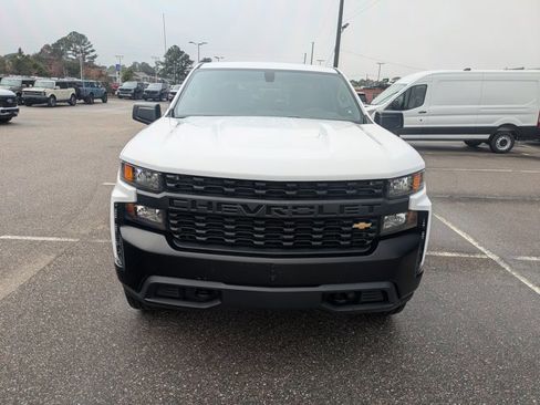 Used 2019 Chevrolet Silverado 1500 W/T w/ WT Convenience Package image 2